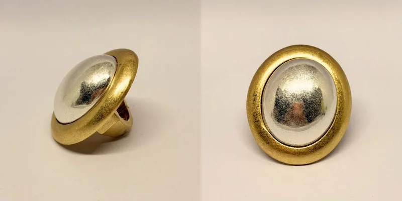 Anel dourado com pérola grande em moldura oval lisa — ref. ANL0136A