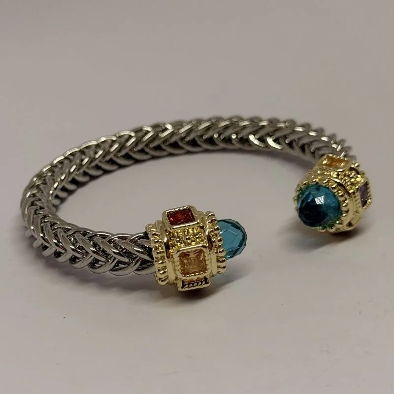 Bracelete dourado com pérolas barrocas e base orgânica — ref. BTE0066A