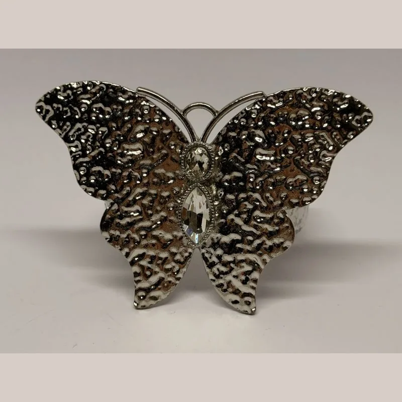 Bracelete prateado com borboleta em relevo cravejada — ref. BTE0115A